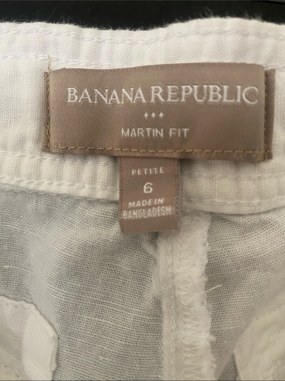 Banana Republic Martin Fit Size 6P White Linen Utility Pants